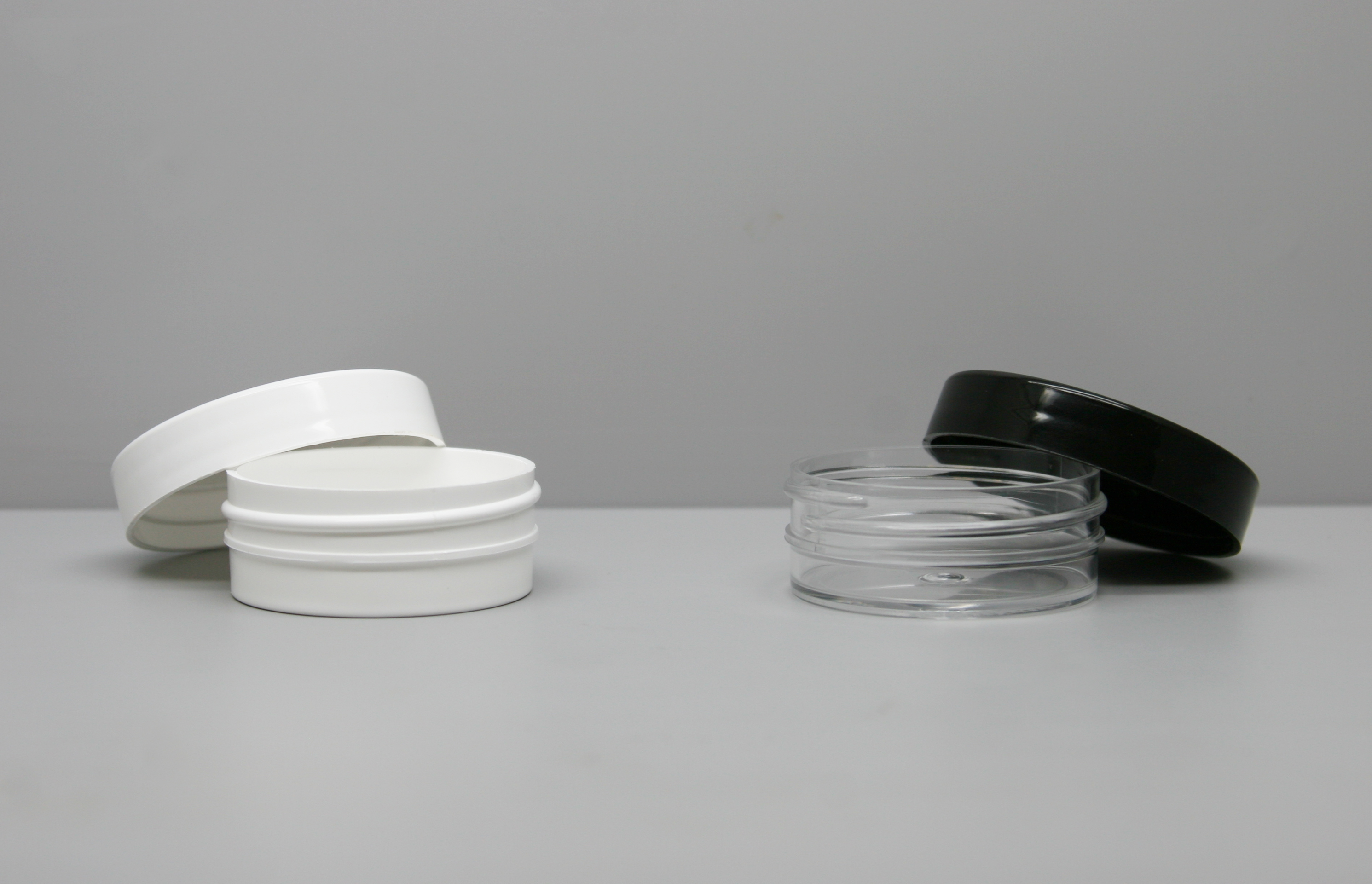 1/2 oz Parkway Plastics plastic jar